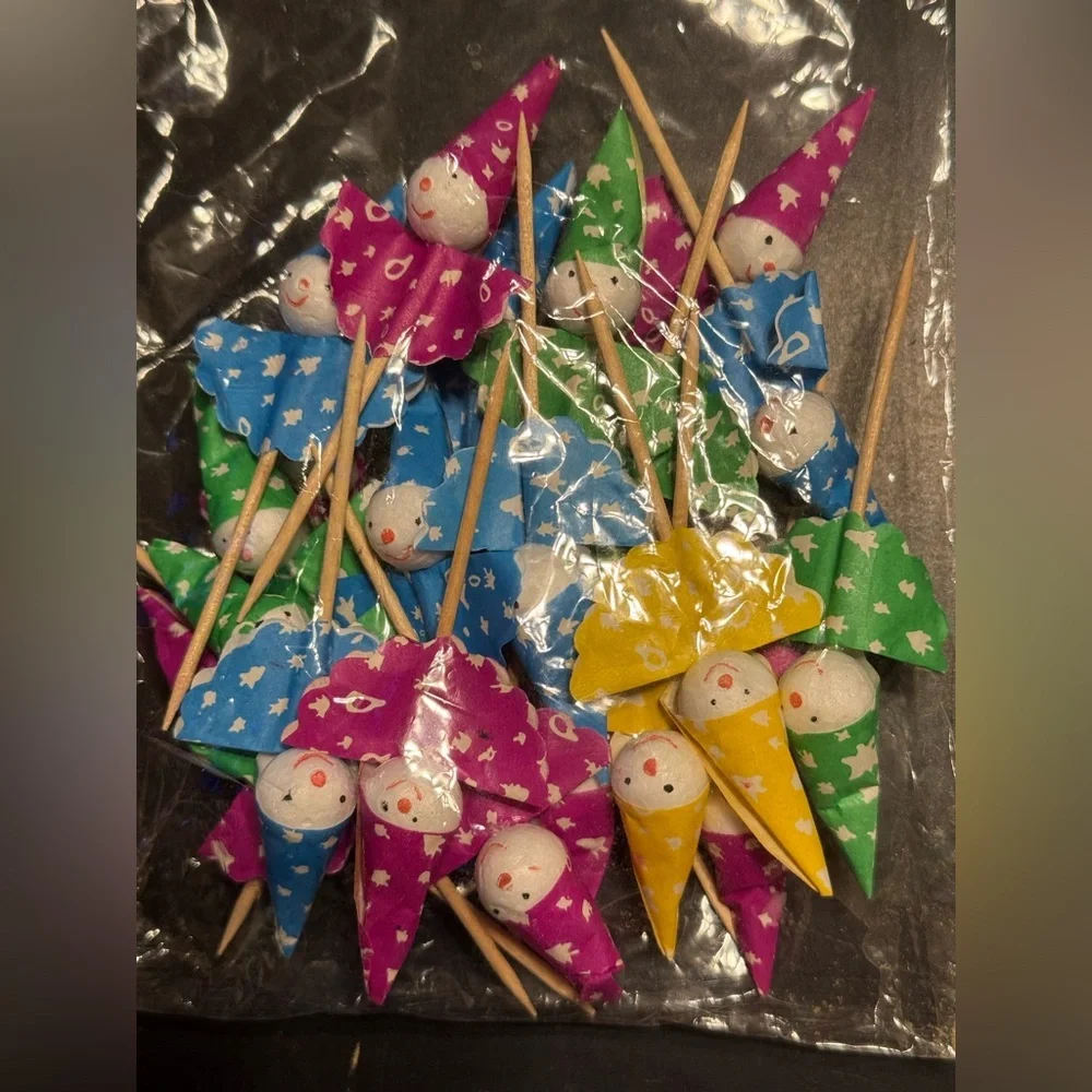 Clown‎ Party Picks 24